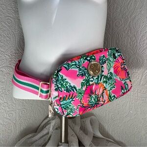 NWOT Lilly Pulitzer Belt Bag                           Soleil Pink Perfect Poppy